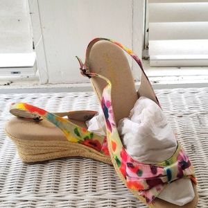 Naturalizer natural soul size 81/2  watercolor floral wedge